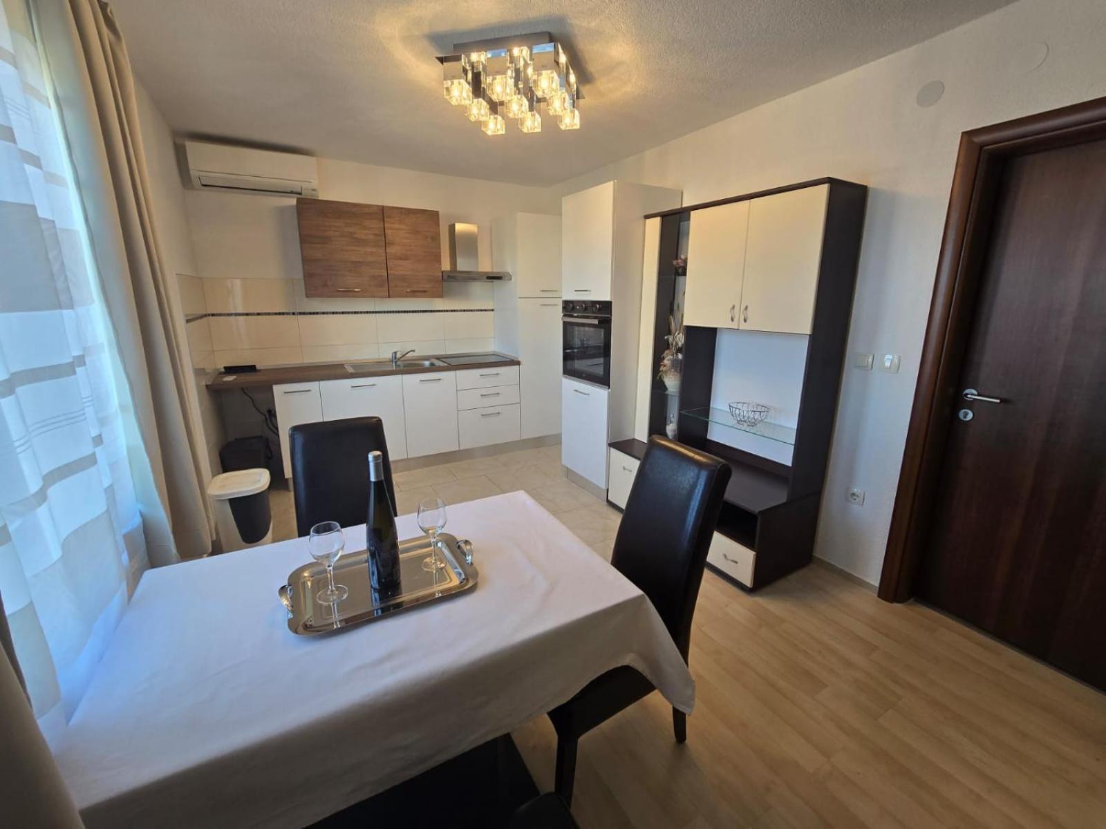Rimbaldo Apartments كرك المظهر الخارجي الصورة